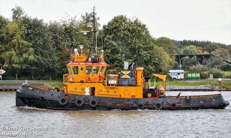 rade (Tug) - IMO 9307504, MMSI 211329270, Call Sign DGOR2 under the flag of Germany