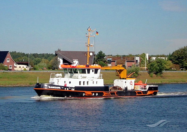 ranzow (Utility Vessel) - IMO 9218818, MMSI 211338680, Call Sign DBHH under the flag of Germany