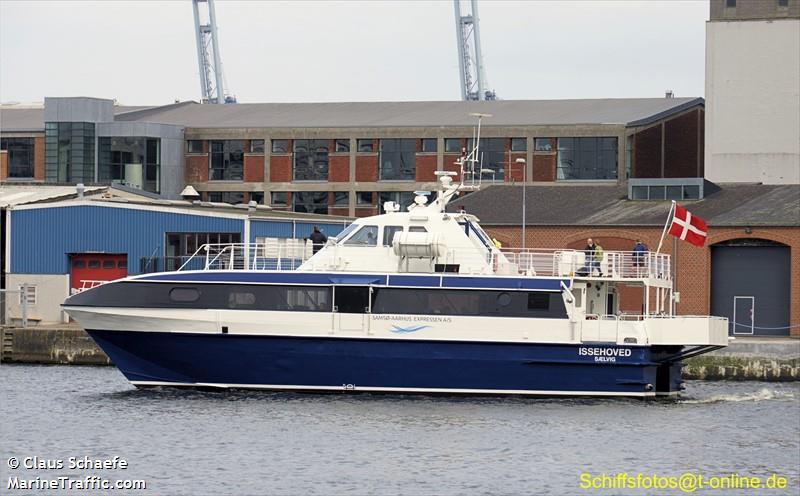 lea elizabeth (Passenger Ship) - IMO 9018816, MMSI 219369000, Call Sign OXUT2 under the flag of Denmark