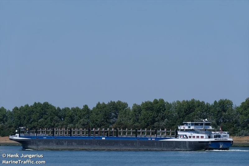 missouri (Cargo ship) - IMO , MMSI 244100223, Call Sign PE4376 under the flag of Netherlands