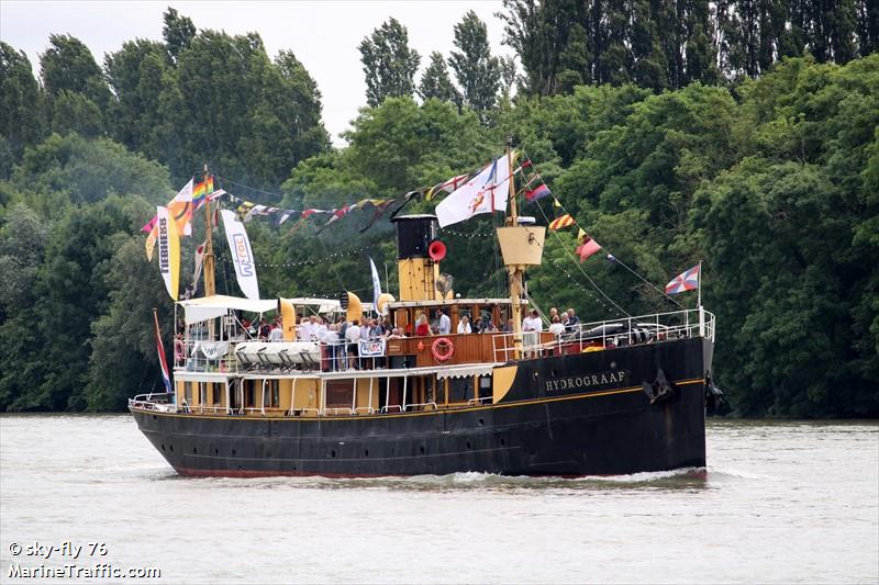 hydrograaf (Passenger ship) - IMO , MMSI 244670863, Call Sign PC2201 under the flag of Netherlands