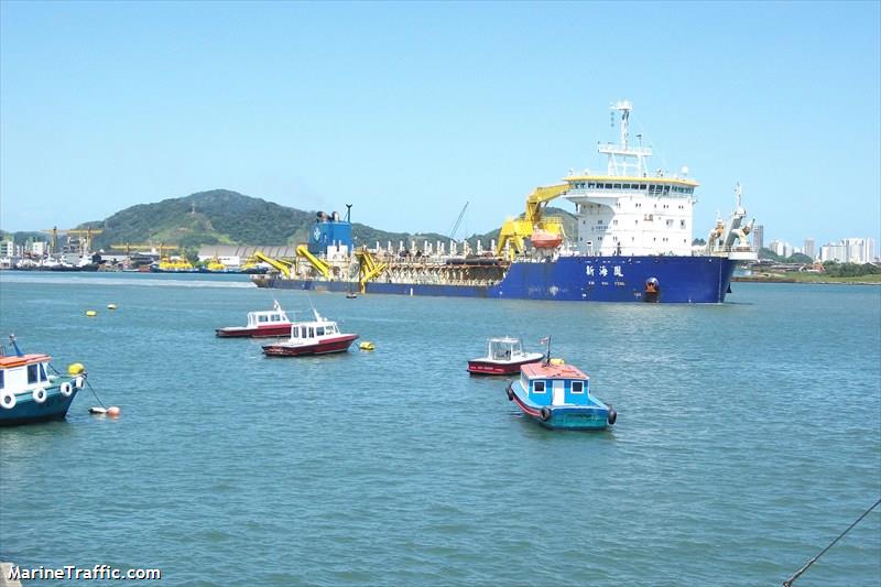 xin hai feng (Hopper Dredger) - IMO 9485605, MMSI 412375290, Call Sign BQDK under the flag of China