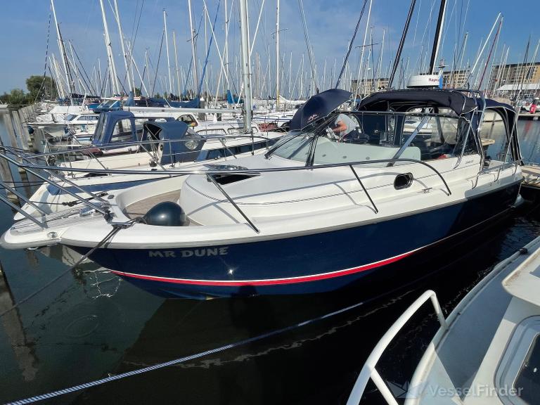 blue frog (Pleasure craft) - IMO , MMSI 244650224, Call Sign PB3171 under the flag of Netherlands