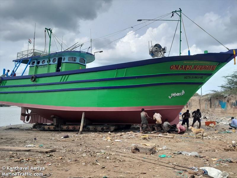 arulmurugan fish bot (Fishing vessel) - IMO , MMSI 419341002, Call Sign 1234567 under the flag of India