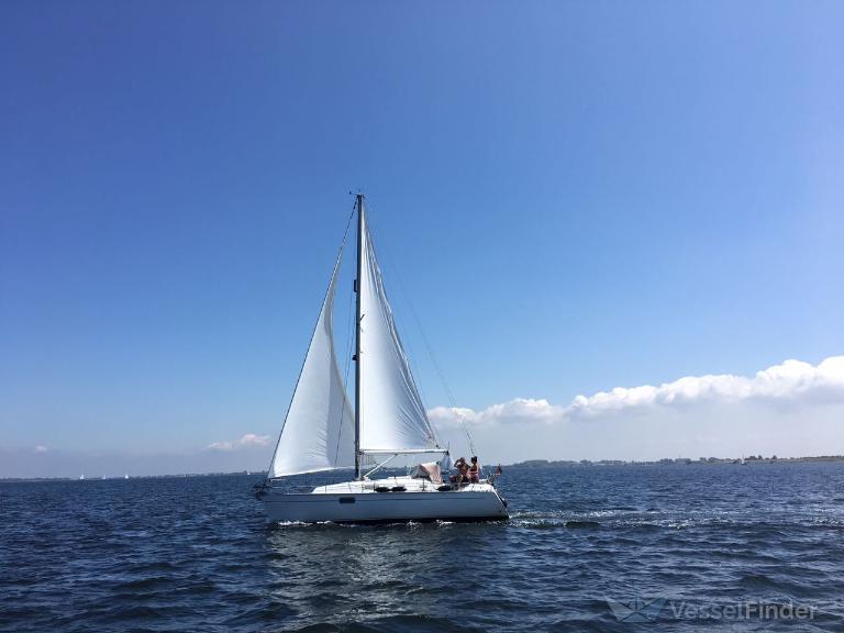 sy cisne (Sailing vessel) - IMO , MMSI 211486720, Call Sign DG6325 under the flag of Germany