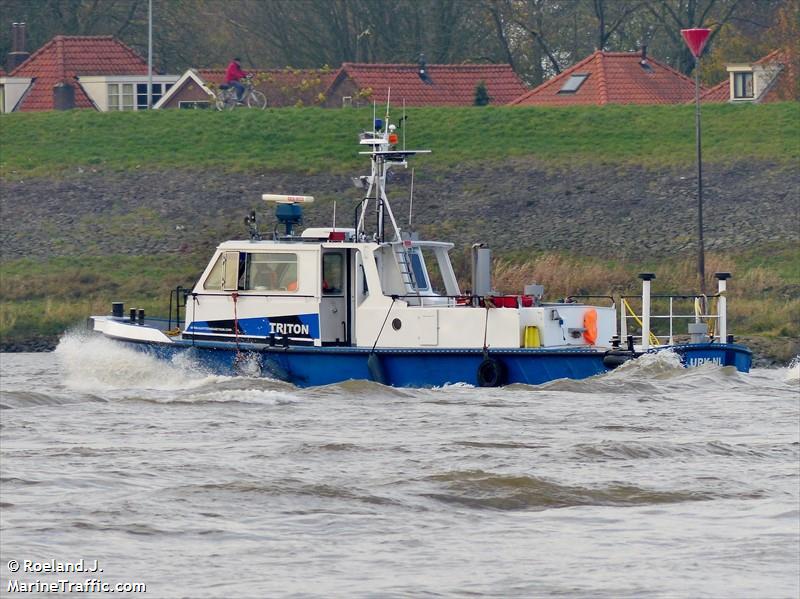 triton (Unknown) - IMO , MMSI 244780224, Call Sign PA2986 under the flag of Netherlands