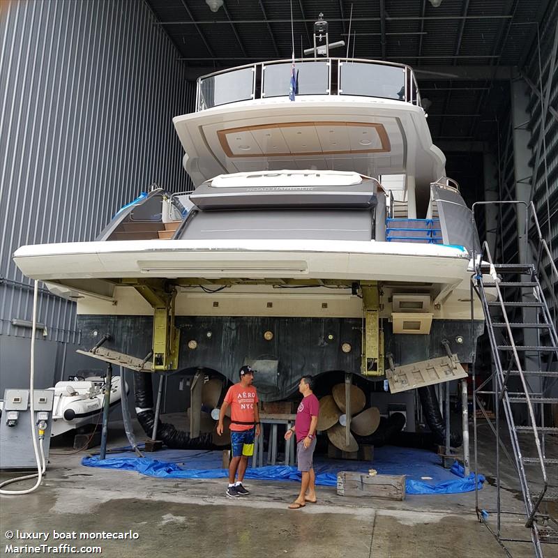 luxury (Unknown) - IMO , MMSI 338237855 under the flag of USA