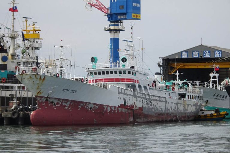 more rich (Fishing vessel) - IMO , MMSI 576843000, Call Sign YJSV5 under the flag of Vanuatu