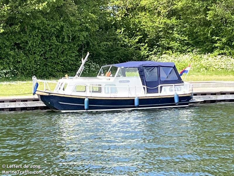 de blauwe lotus (Pleasure craft) - IMO , MMSI 244125526, Call Sign PE9662 under the flag of Netherlands