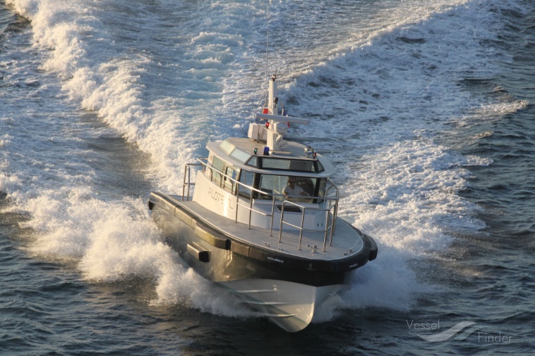 magaud (Pilot) - IMO , MMSI 227162190, Call Sign FAA8398 under the flag of France