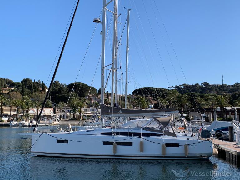 ivaou (Sailing vessel) - IMO , MMSI 228018430, Call Sign FAH4287 under the flag of France