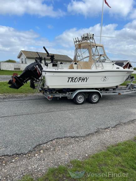 team munken (Pleasure craft) - IMO , MMSI 219025379, Call Sign XPH4184 under the flag of Denmark