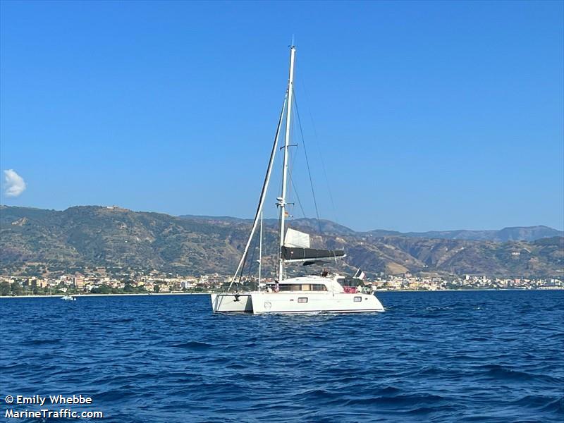 l estaca (Sailing vessel) - IMO , MMSI 227773350, Call Sign FGF9551 under the flag of France