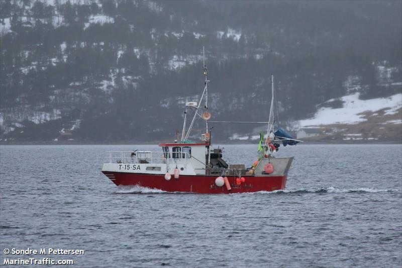 molly (Fishing vessel) - IMO , MMSI 257330620, Call Sign LM6362 under the flag of Norway