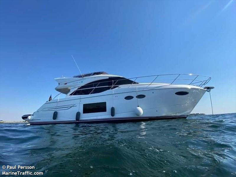 amazing vikhog (Pleasure craft) - IMO , MMSI 265008020, Call Sign SF8646 under the flag of Sweden