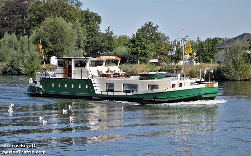 river boy (Pleasure craft) - IMO , MMSI 205845400, Call Sign OS8454 under the flag of Belgium