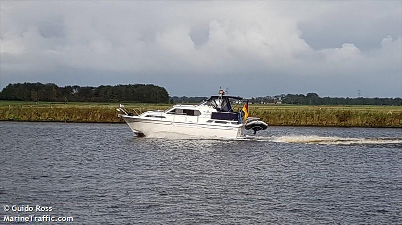 zausel (Pleasure craft) - IMO , MMSI 211283940 under the flag of Germany