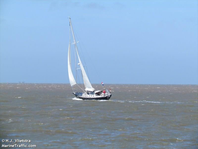 livingstone (Sailing vessel) - IMO , MMSI 244153050, Call Sign PI2098 under the flag of Netherlands