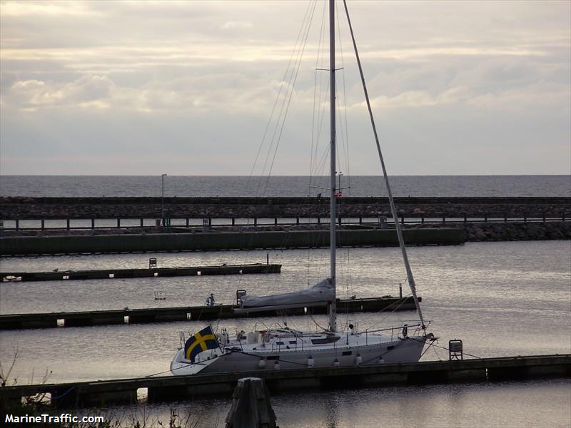 by the sea (Pleasure craft) - IMO , MMSI 265661140 under the flag of Sweden