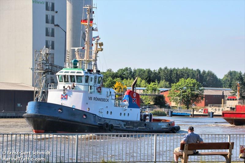 vb roennebeck (Tug) - IMO 7612620, MMSI 211717470, Call Sign DHWU2 under the flag of Germany