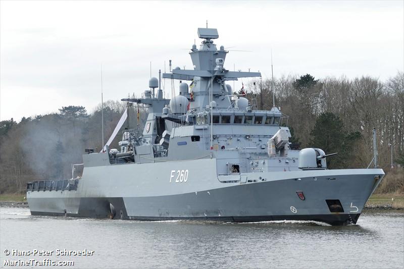 un warship f260 (Military ops) - IMO , MMSI 211910000, Call Sign DRBA under the flag of Germany