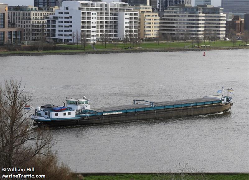 serfra (Cargo ship) - IMO , MMSI 244660315, Call Sign PF7497 under the flag of Netherlands