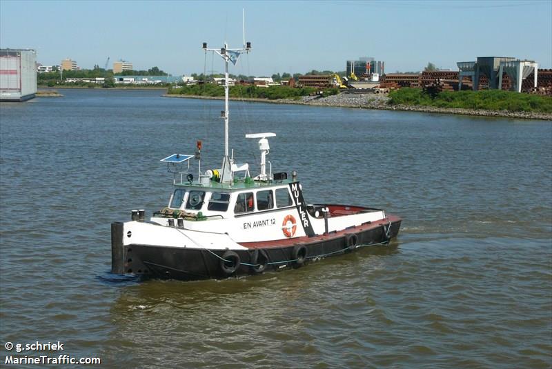 en avant 12 (Tug) - IMO , MMSI 244670026, Call Sign PG3215 under the flag of Netherlands