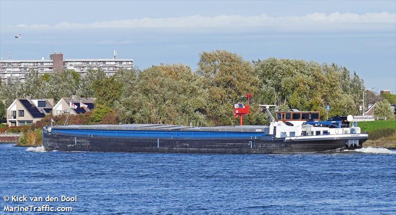 levant (Cargo ship) - IMO , MMSI 244710422, Call Sign PG5553 under the flag of Netherlands