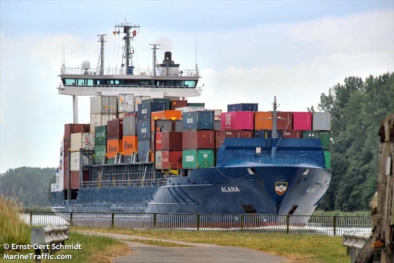 alana (Container Ship) - IMO 9297589, MMSI 255805557, Call Sign CQIH under the flag of Madeira