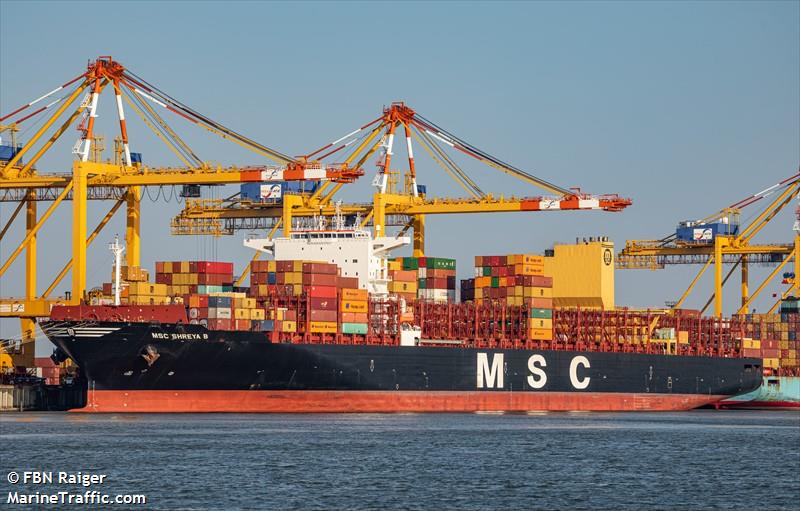 msc shreya b (Container Ship) - IMO 9778105, MMSI 255806028, Call Sign CQIP3 under the flag of Madeira