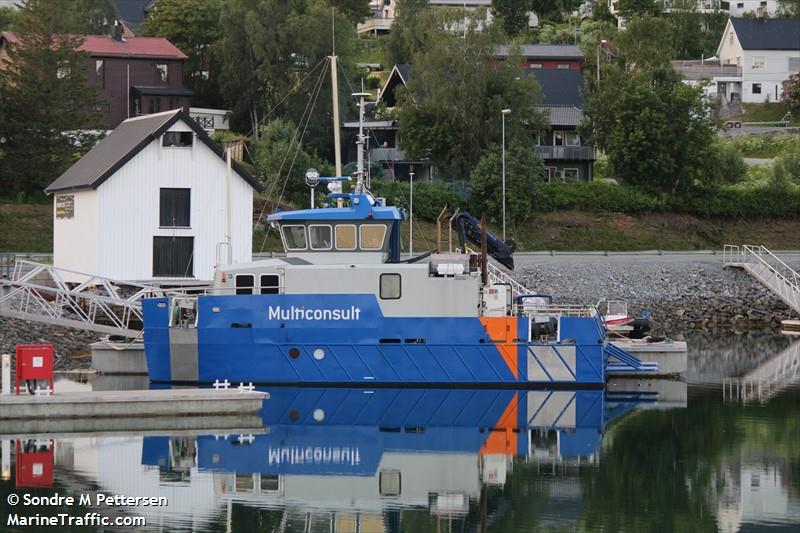 geo cat (Dredging or UW ops) - IMO , MMSI 257067570, Call Sign LH3282 under the flag of Norway