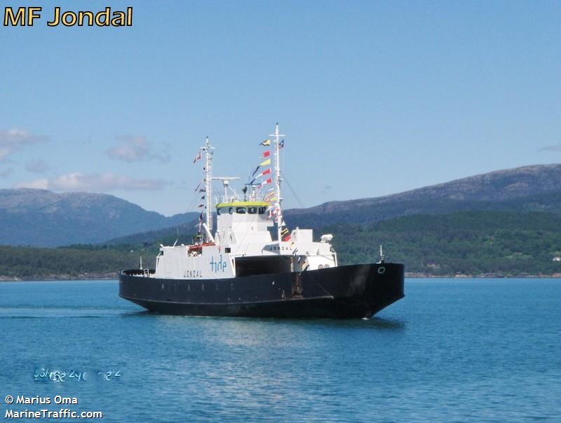 jondal (Passenger/Ro-Ro Cargo Ship) - IMO 7368839, MMSI 257289400, Call Sign LNMT under the flag of Norway