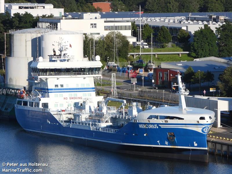 mercurius (Chemical/Oil Products Tanker) - IMO 9816531, MMSI 266465000, Call Sign SBDW under the flag of Sweden