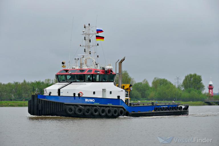 runo (Tug) - IMO 9724269, MMSI 273399790, Call Sign UBEP6 under the flag of Russia