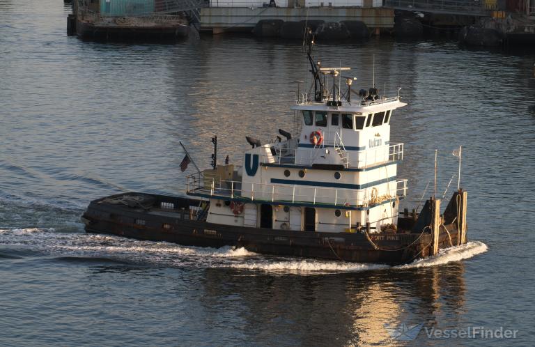 fort pike (Local type) - IMO , MMSI 366948310, Call Sign WAA9418 under the flag of United States (USA)