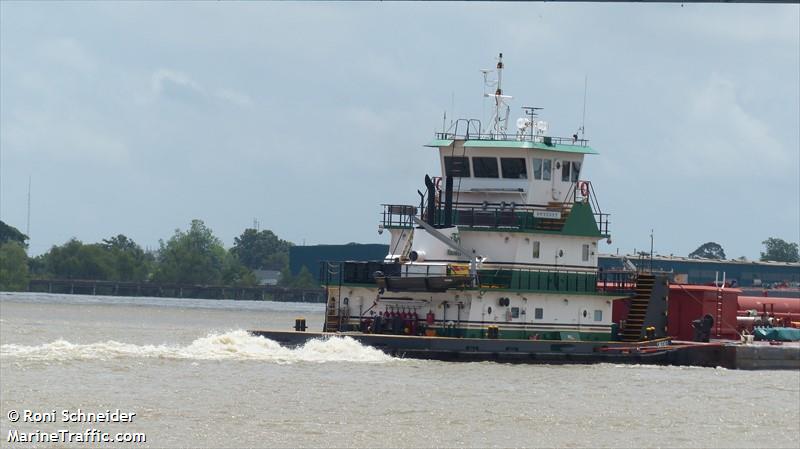 sweeney (Tug) - IMO , MMSI 367625610, Call Sign WDH5209 under the flag of United States (USA)