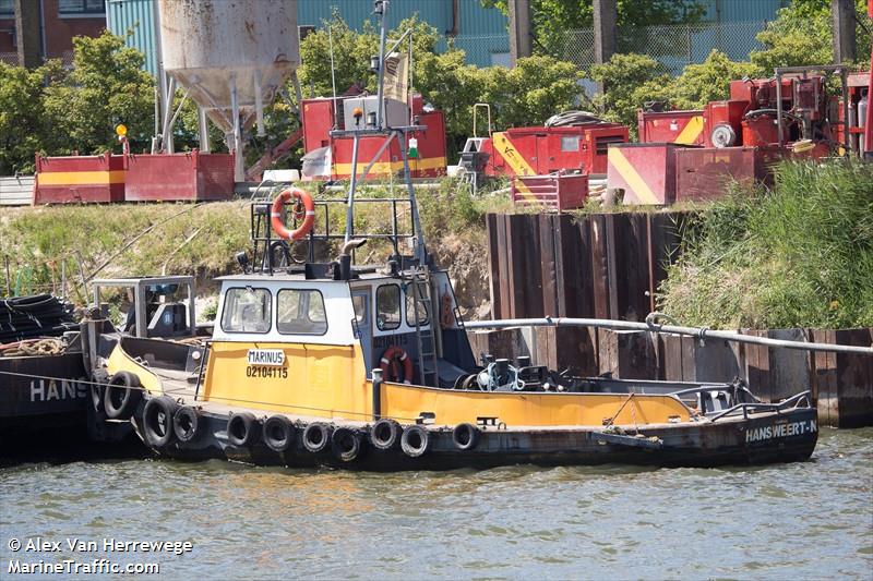 marinus (Tug) - IMO 8723438, MMSI 423496100, Call Sign 4JTC under the flag of Azerbaijan