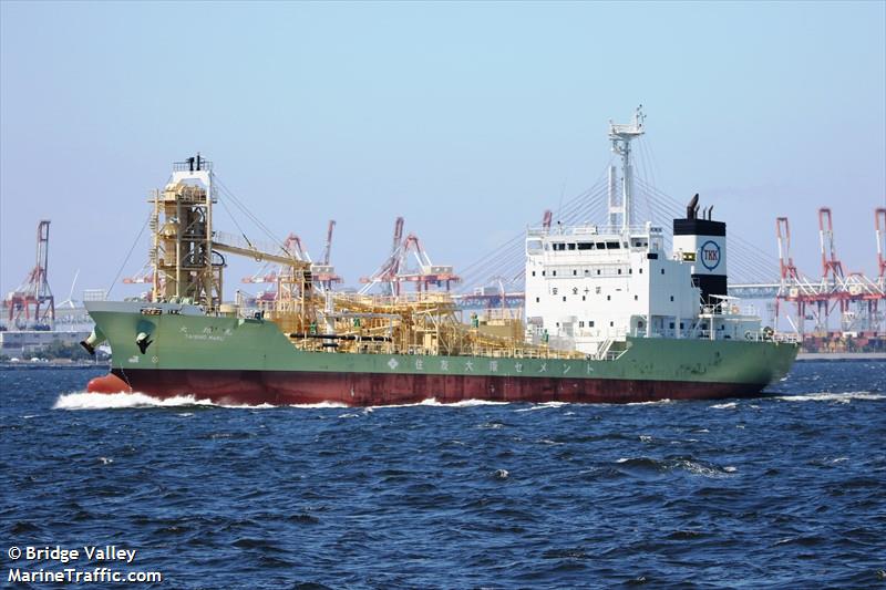 taisho maru (Cement Carrier) - IMO 9782120, MMSI 431009142, Call Sign JD4089 under the flag of Japan