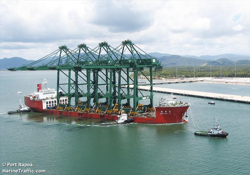 zhen hua 15 (Heavy Load Carrier) - IMO 8714970, MMSI 477661900, Call Sign VRFE7 under the flag of Hong Kong