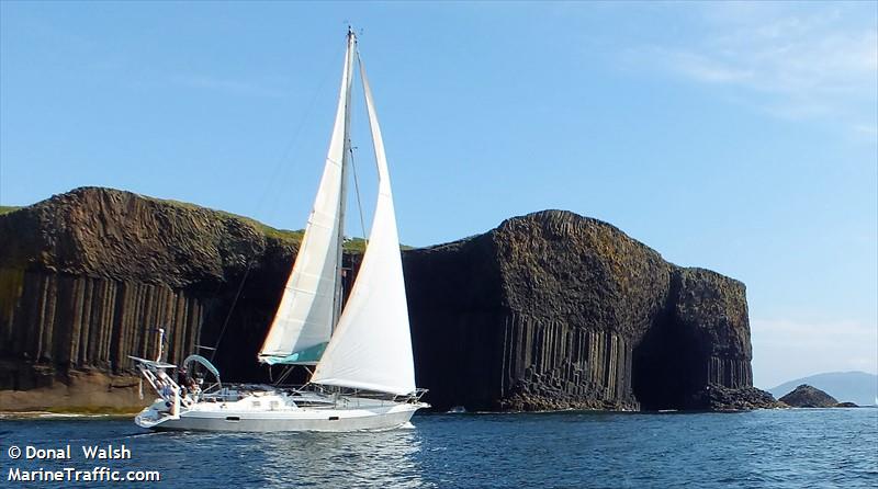 lady belle (Sailing vessel) - IMO , MMSI 250003878, Call Sign EIRG8 under the flag of Ireland