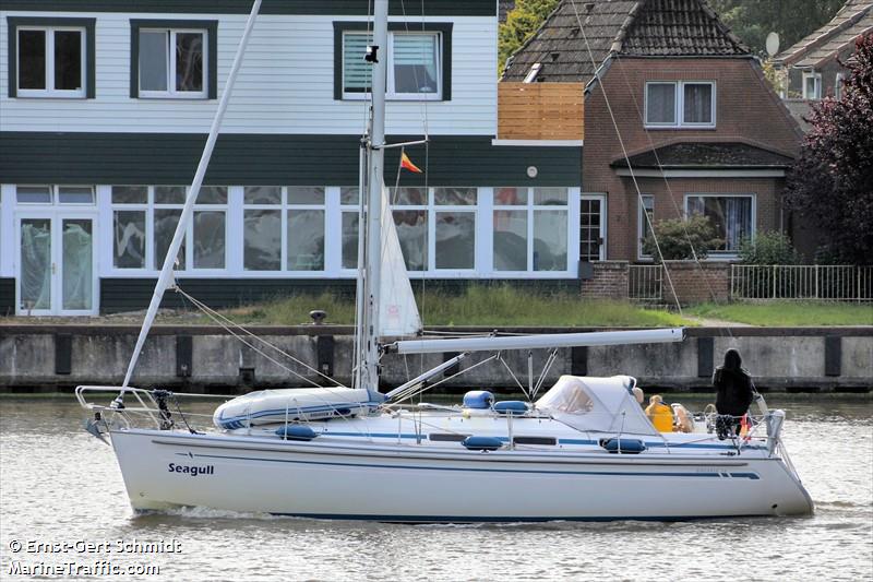 seagull (Sailing vessel) - IMO , MMSI 211387540, Call Sign DF4975 under the flag of Germany