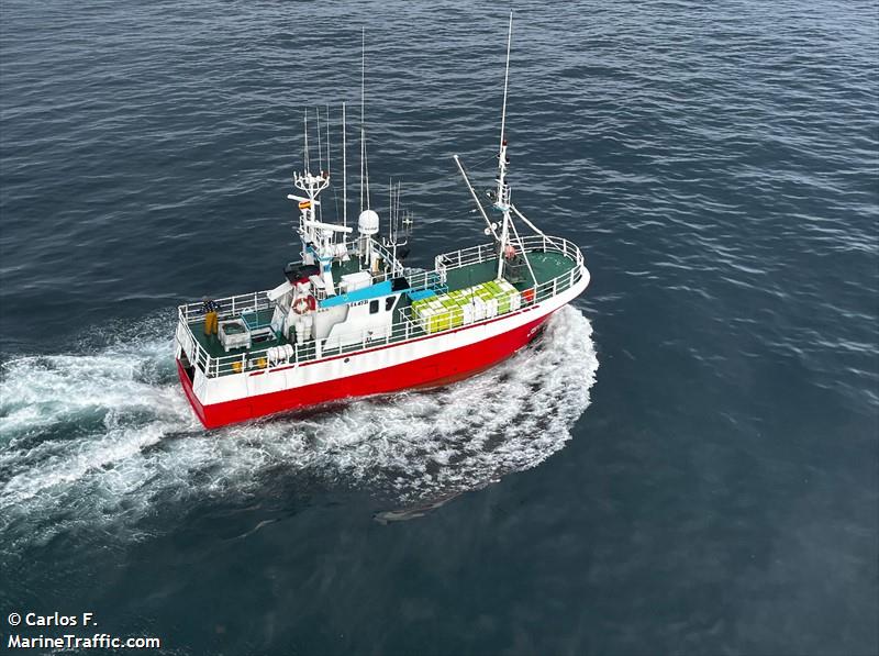 fv cruz y cristo (Fishing vessel) - IMO , MMSI 224094740, Call Sign EA4231 under the flag of Spain