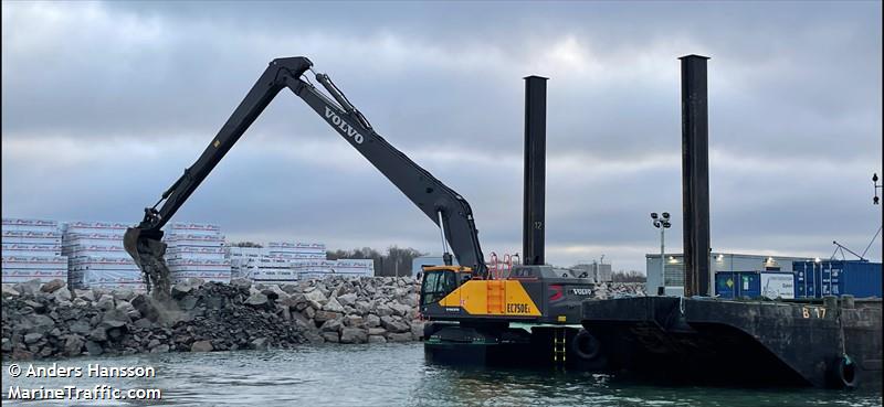 lennart (Dredging or UW ops) - IMO , MMSI 265016330, Call Sign SF9575 under the flag of Sweden