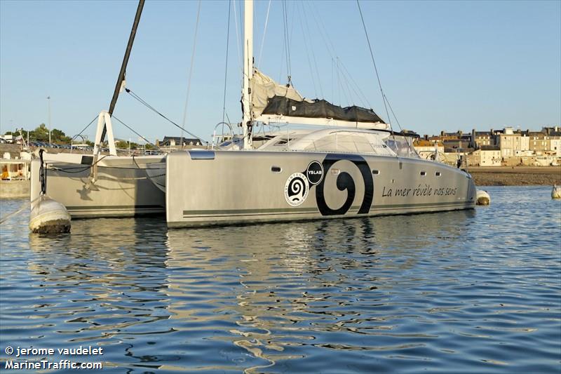 azyu (Sailing vessel) - IMO , MMSI 227460010, Call Sign FGE7551 under the flag of France