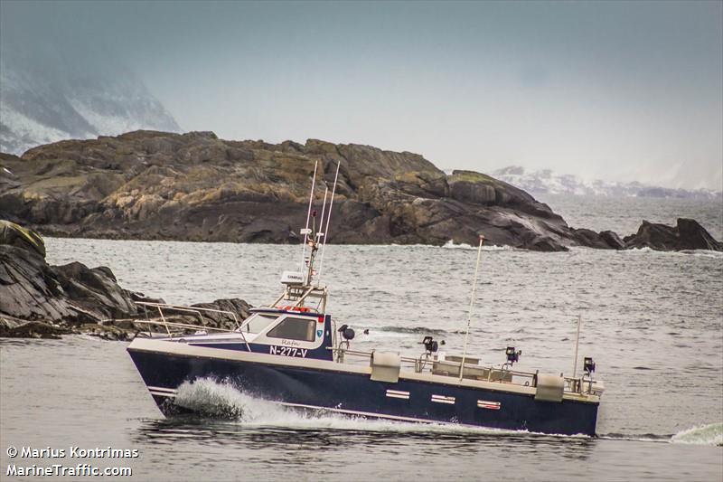 luna (Fishing vessel) - IMO , MMSI 257623600, Call Sign LG8218 under the flag of Norway
