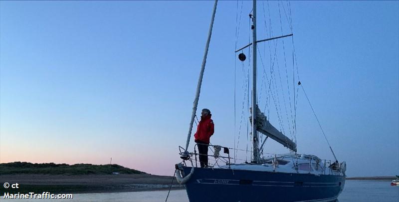 blue dawn (Sailing vessel) - IMO , MMSI 232020388, Call Sign MEQL4 under the flag of United Kingdom (UK)