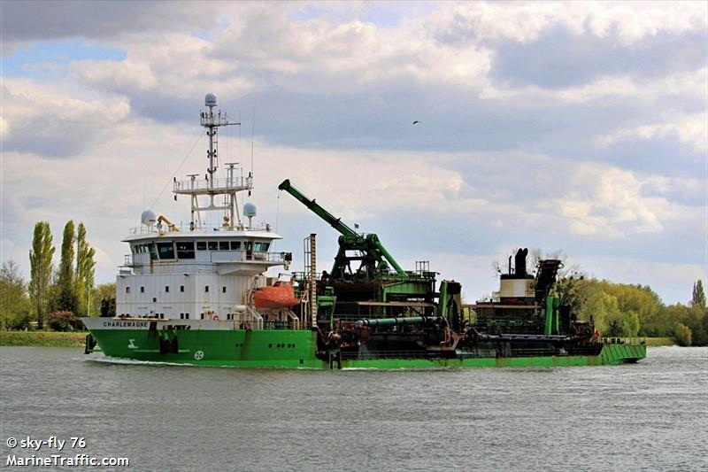 charlemagne (Hopper Dredger) - IMO 9243289, MMSI 205796000, Call Sign ORKC under the flag of Belgium