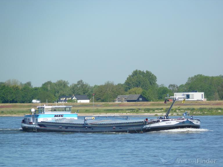 bentley (Unknown) - IMO , MMSI 211214010, Call Sign DA8590 under the flag of Germany
