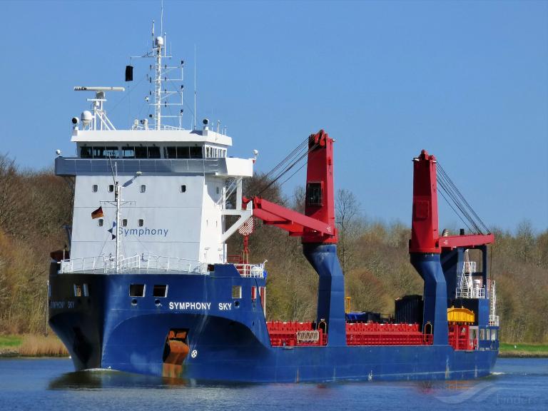 symphony sky (General Cargo Ship) - IMO 9721633, MMSI 244850226, Call Sign PCZW under the flag of Netherlands