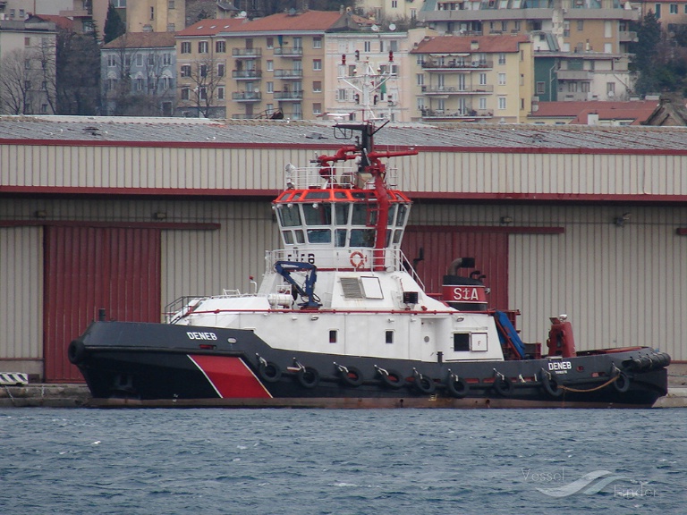 deneb (Tug) - IMO 9199062, MMSI 247202000, Call Sign IIDC under the flag of Italy